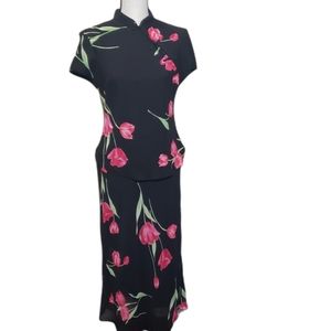 Studio I Petite matching set/ top and skirt size 10P.